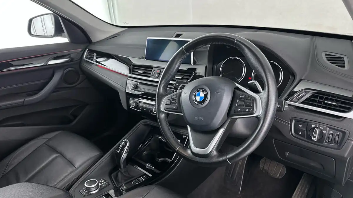 2020-bmw-x1-20-xdrive20i-xline-189bhp-big-8