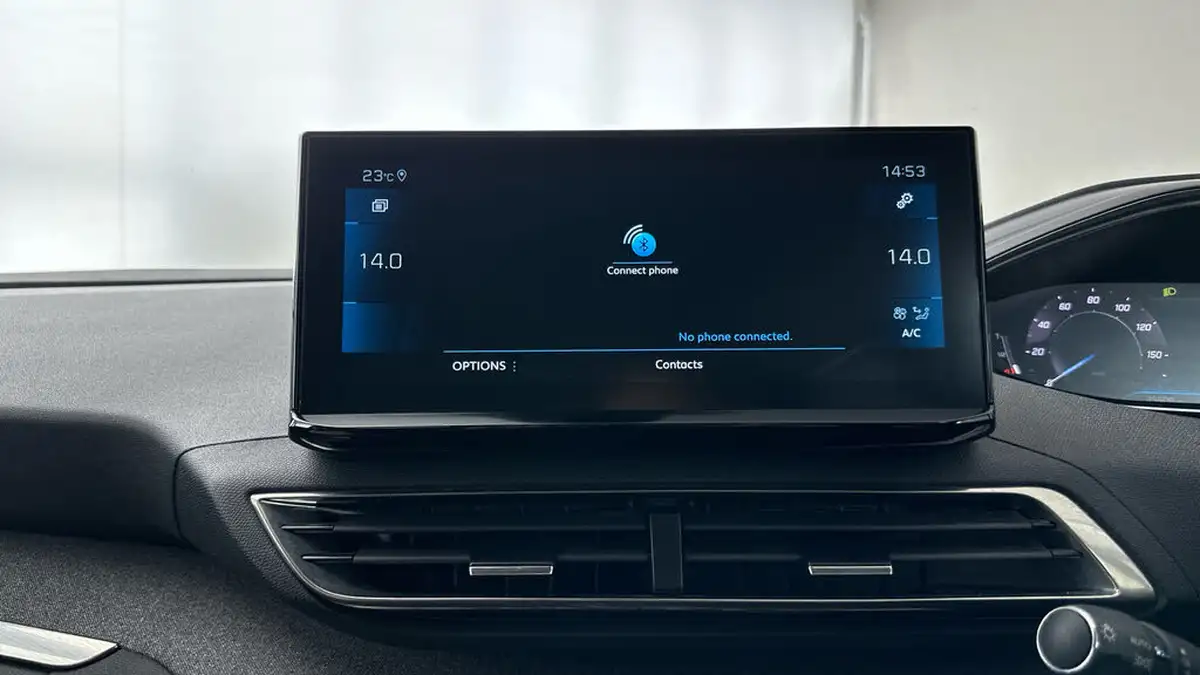 2021-peugeot-5008-suv-12-puretech-allure-premium-eat8-big-27
