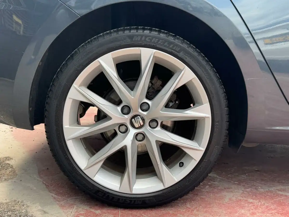 2019-seat-leon-15-tsi-evo-fr-sport-150ps-hatchback-dsg-big-12