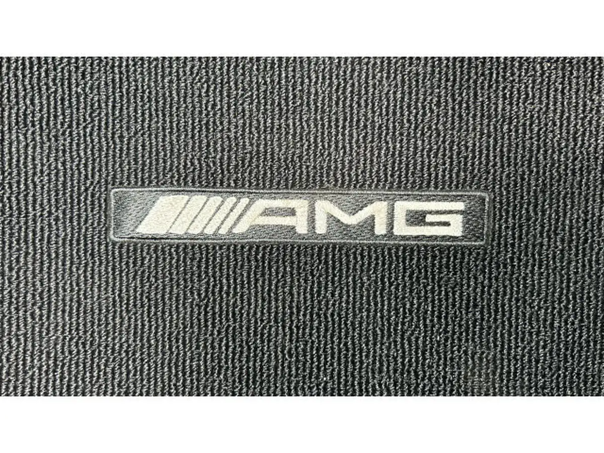 2020-mercedes-benz-v-class-20d-v300d-amg-line-extra-long-big-38