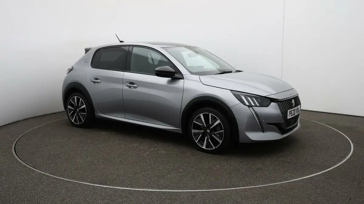 2020-peugeot-208-12-puretech-gt-line-100bhp-eat8-big-36