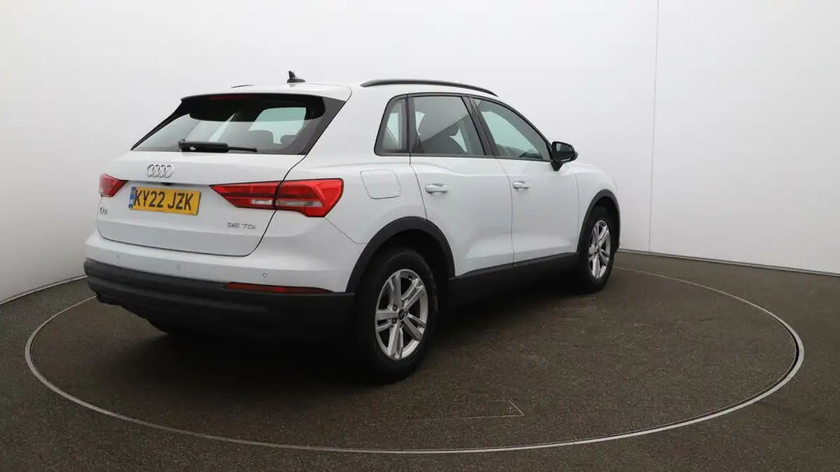 2022-audi-q3-20-35-tdi-technik-big-46