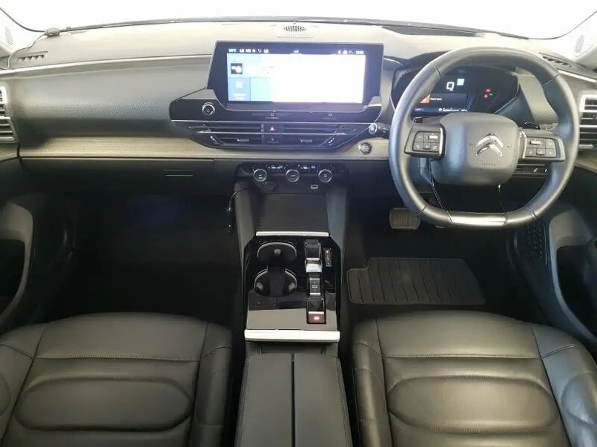 2023-citroen-c5-x-12-puretech-shine-big-2