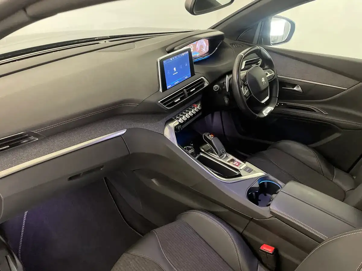 2020-peugeot-5008-suv-15-bluehdi-gt-line-eat8-big-31