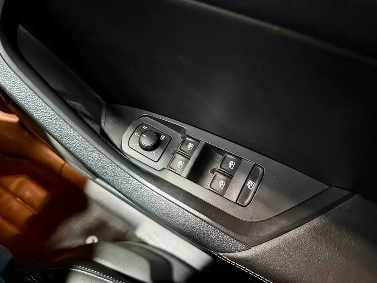 2020-skoda-kodiaq-15-tsi-se-l-dsg-big-25