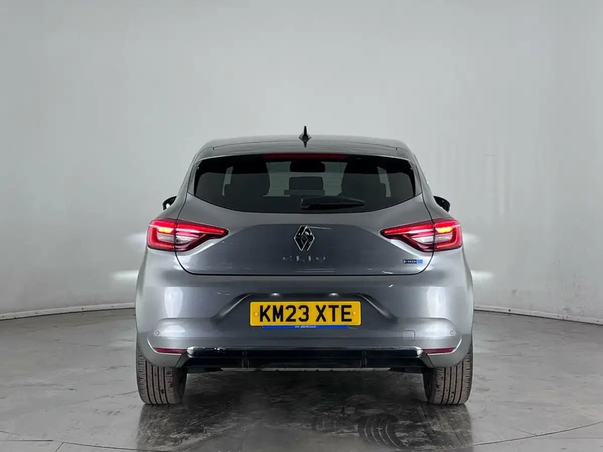 2023-renault-clio-16-techno-big-4