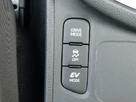 2024-mazda-mazda2-15-centre-line-small-14