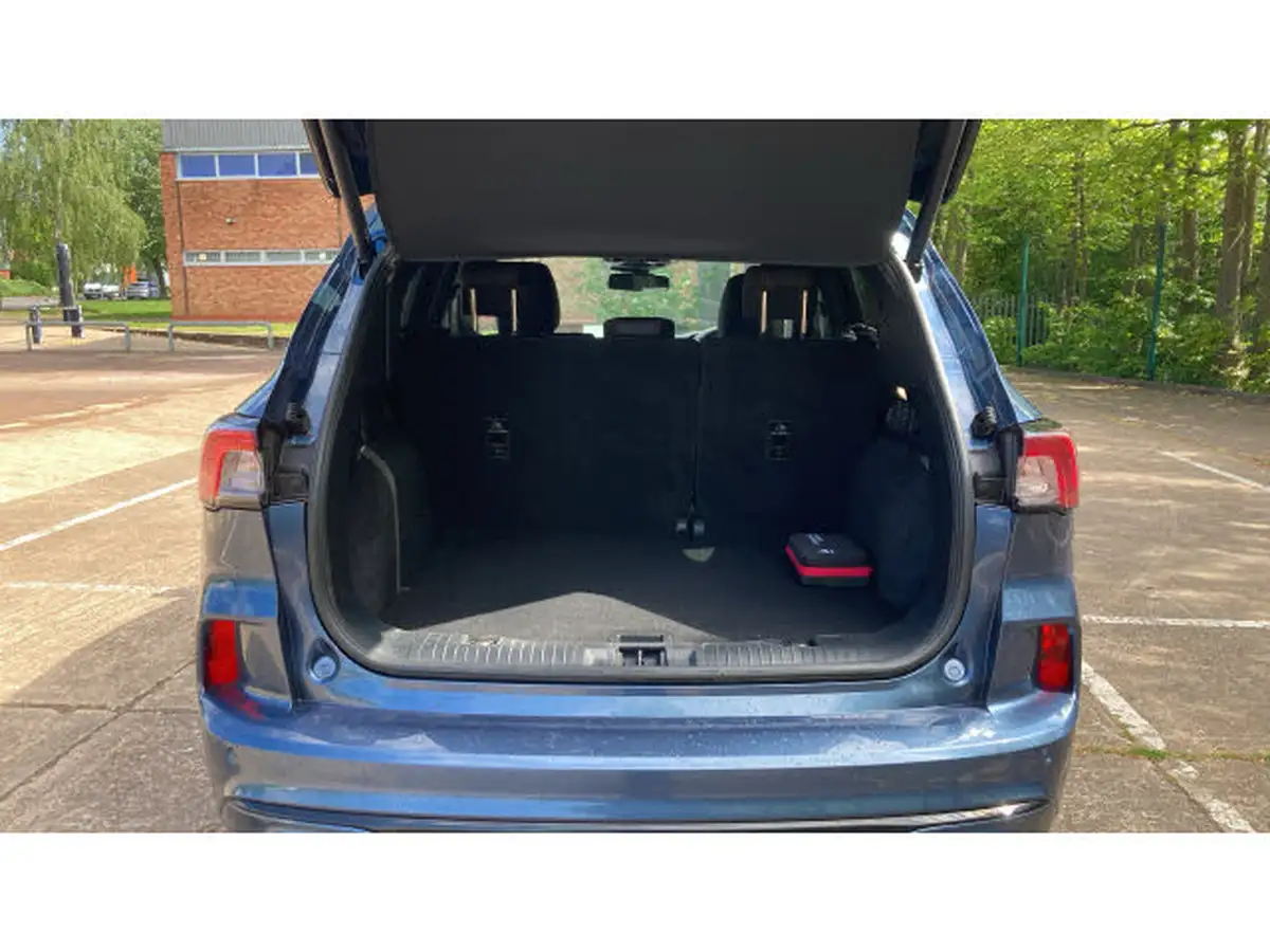 2021-ford-kuga-15-st-line-x-edition-big-3
