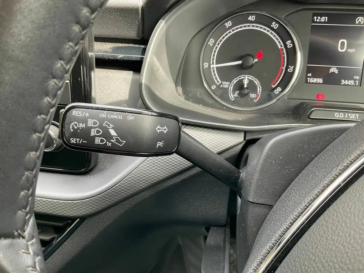 2023-skoda-scala-10-tsi-s-big-24