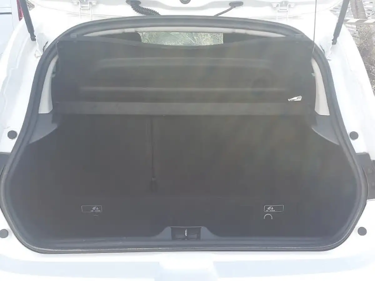 2019-renault-clio-15dci-iconic-90ps-ss-big-7