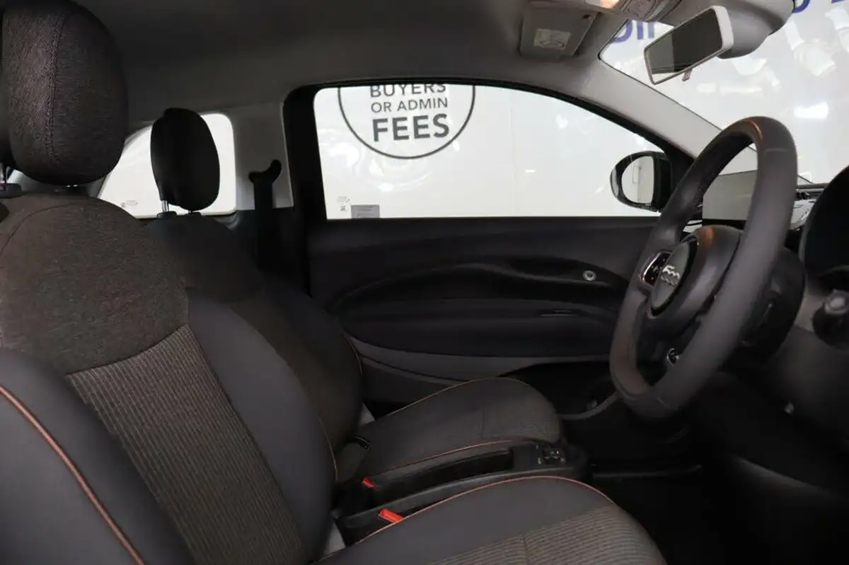 2022-fiat-500-e-icon-117bhp-big-23