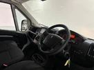 2023-peugeot-boxer-22-bluehdi-professional-premium-335-l2h2-small-1
