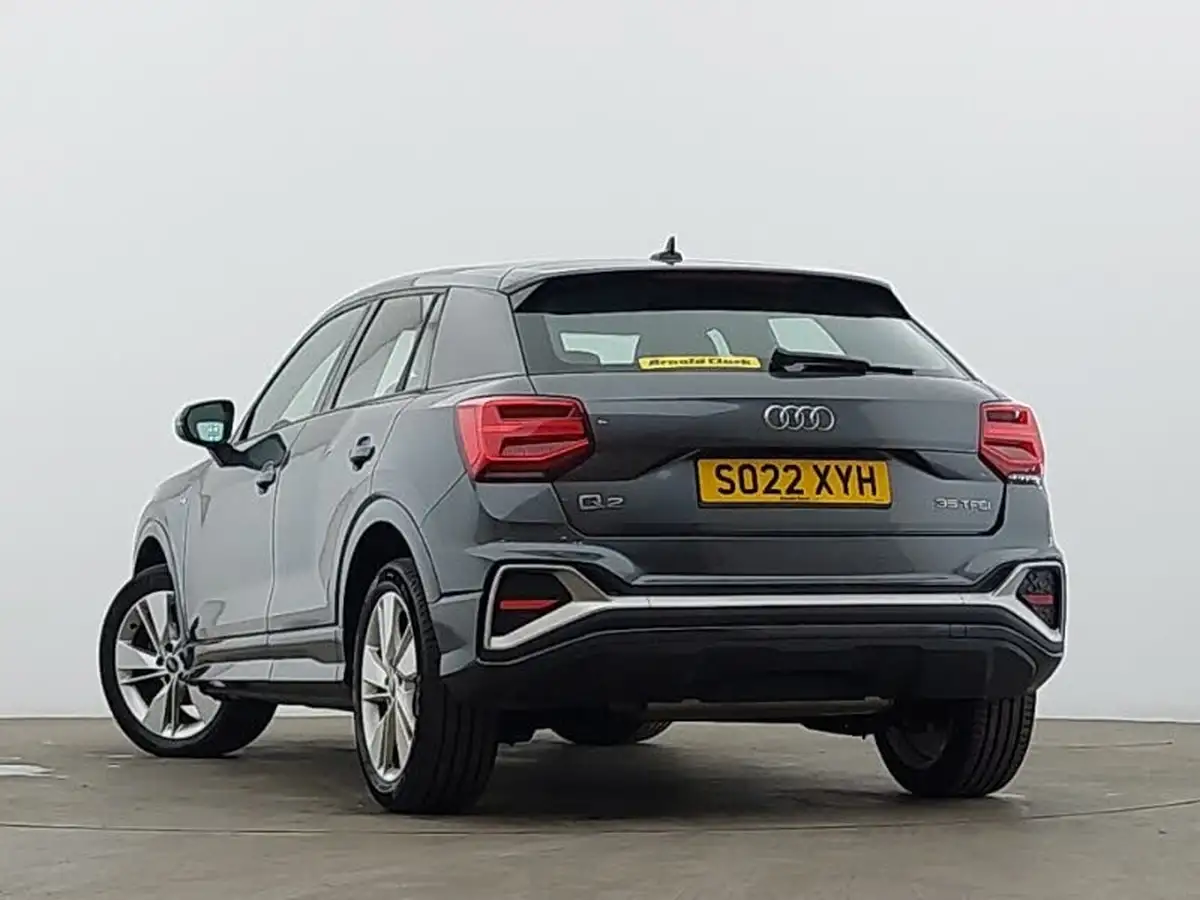 2022-audi-q2-15-35-tfsi-s-line-big-1