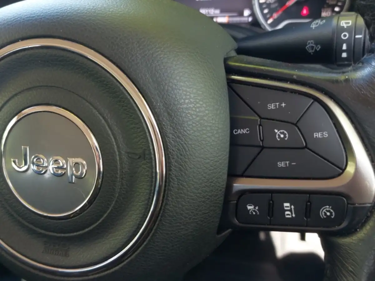 2018-suzuki-ignis-12-dualjet-sz-t-big-18