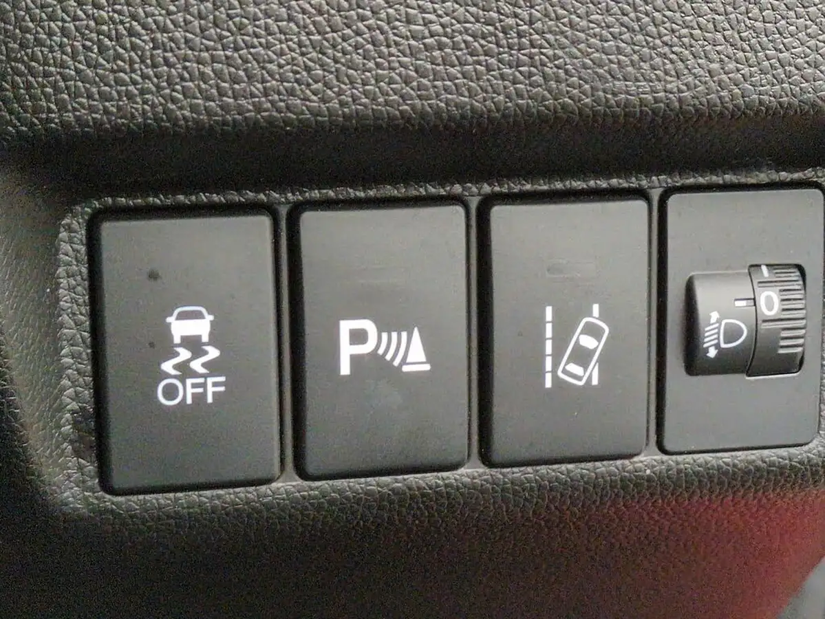 2019-honda-jazz-13-i-vtec-se-navi-big-18