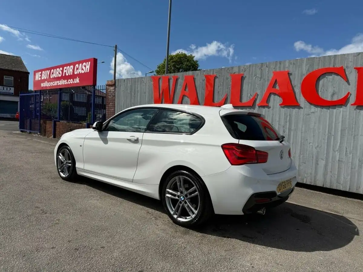 2018-bmw-1-series-15-118i-m-sport-3d-big-44
