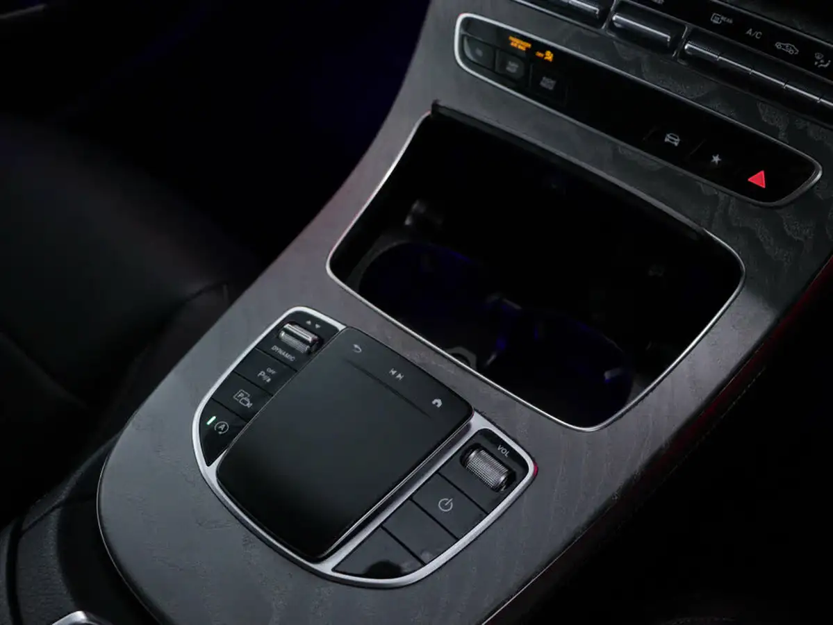 2021-mercedes-benz-e-class-20d-e220d-amg-line-night-edition-premium-plus-saloon-4d-big-26