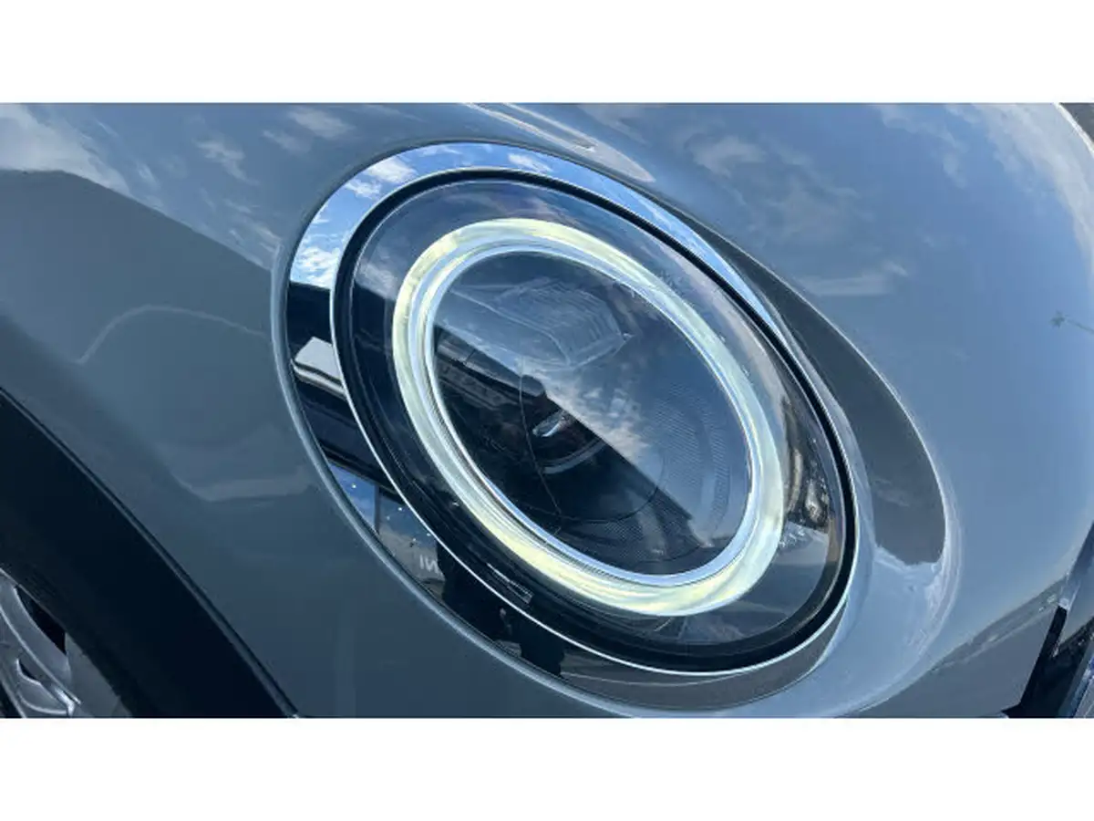 2021-mini-cooper-15-one-classic-5d-big-22