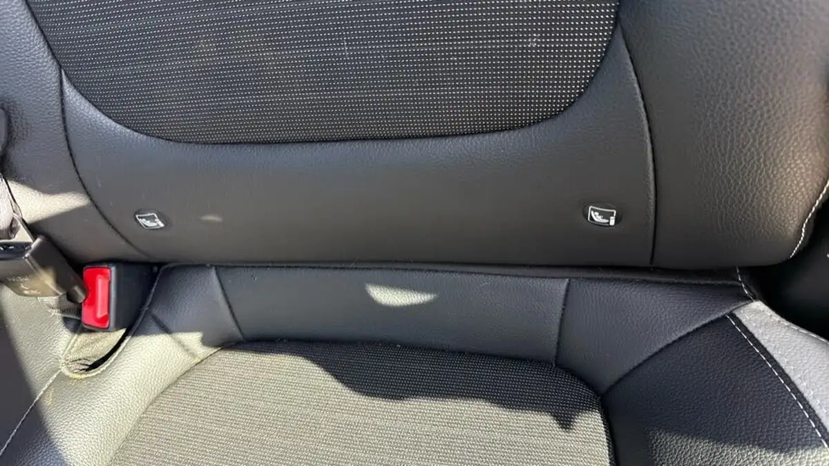 2022-kia-stonic-10-t-gdi-connect-big-20