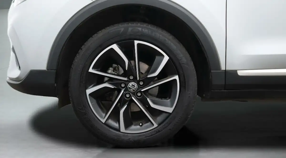 2024-mg-zs-suv-10t-gdi-exclusive-big-18