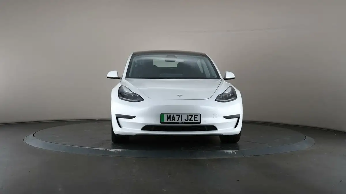2021-tesla-model-3-e-standard-plus-big-41