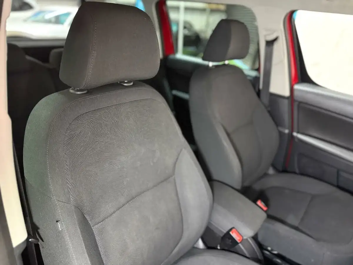 2014-skoda-yeti-12-se-dsg-big-10