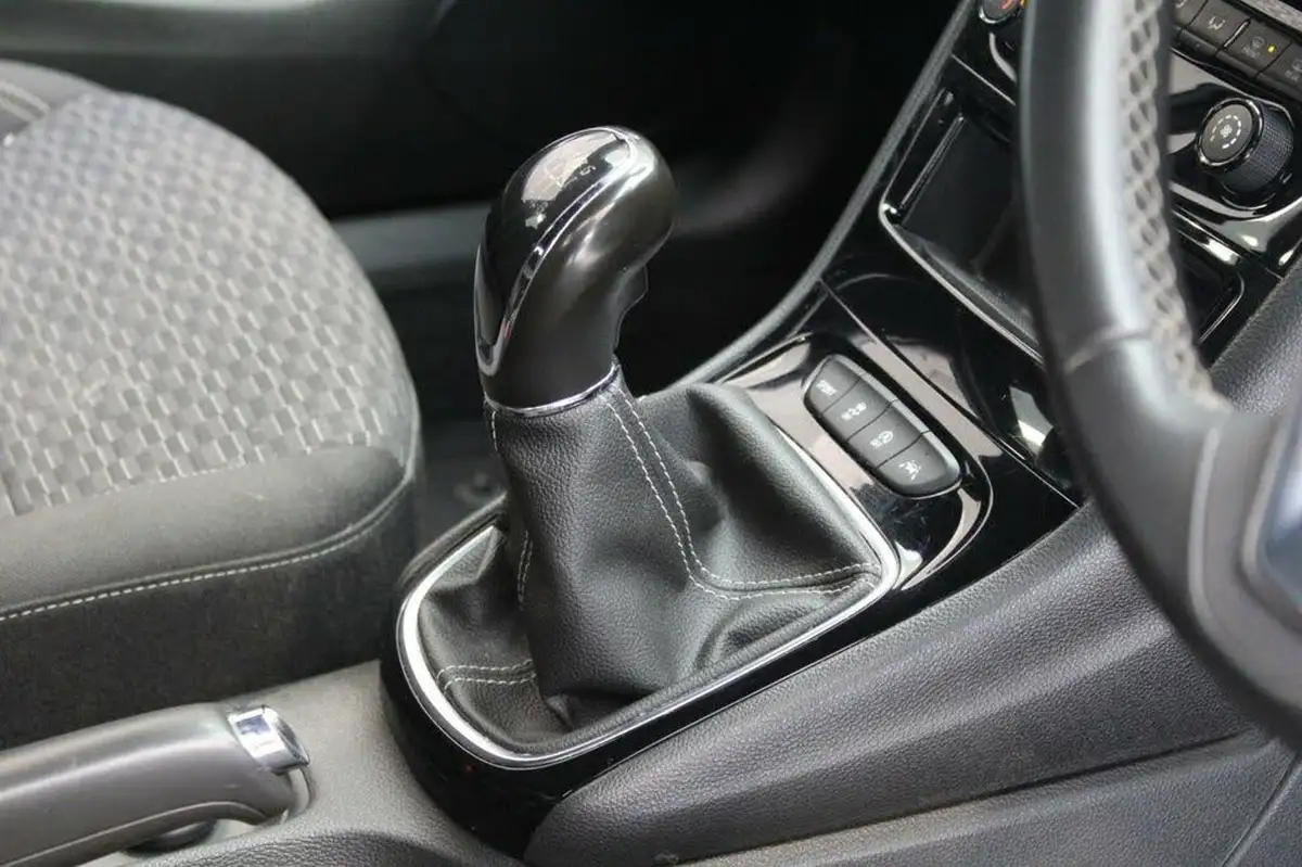 2019-vauxhall-astra-14i-16v-turbo-sri-vx-line-nav-ss-big-35