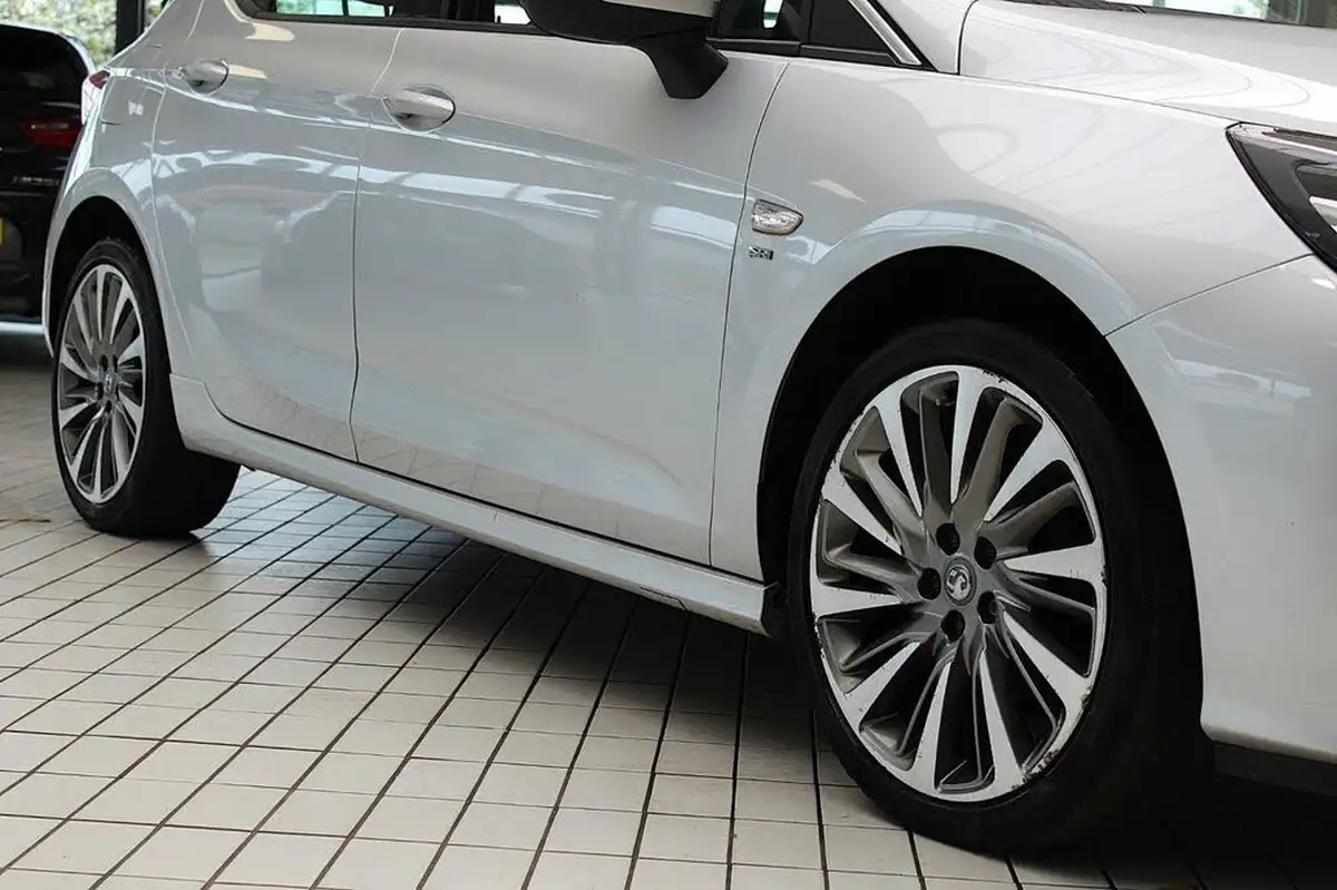 2019-vauxhall-astra-14i-16v-turbo-sri-vx-line-nav-ss-big-7