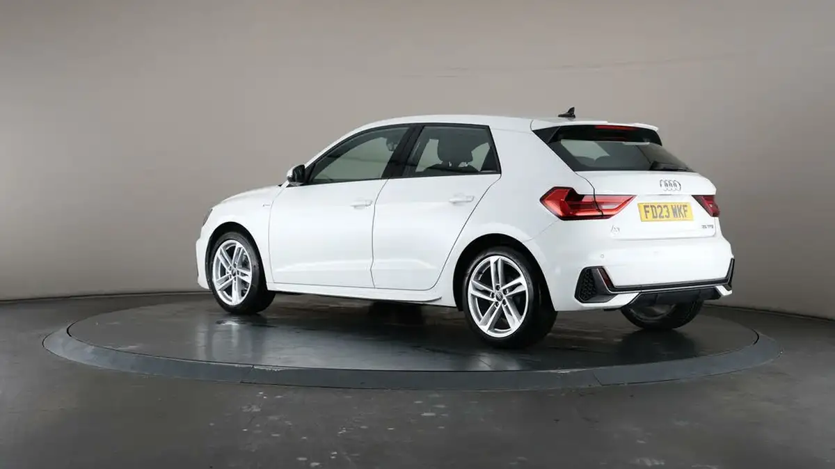 2023-audi-a1-10-25-tfsi-s-line-big-64