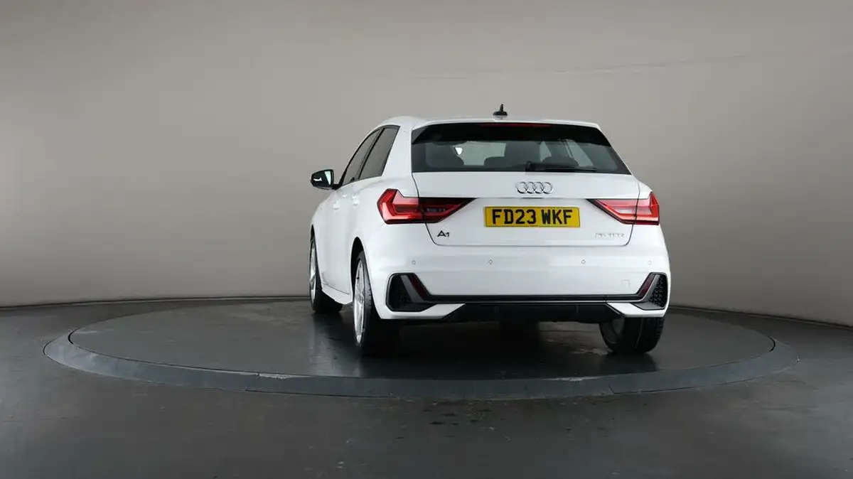 2023-audi-a1-10-25-tfsi-s-line-big-36
