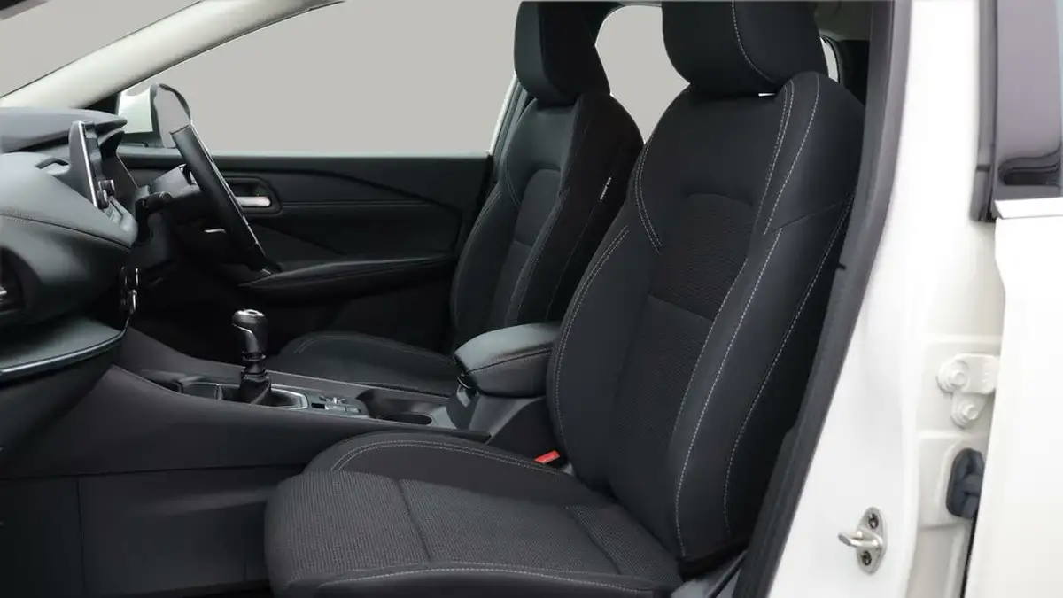 2022-nissan-qashqai-13-dig-t-acenta-premium-140ps-big-13