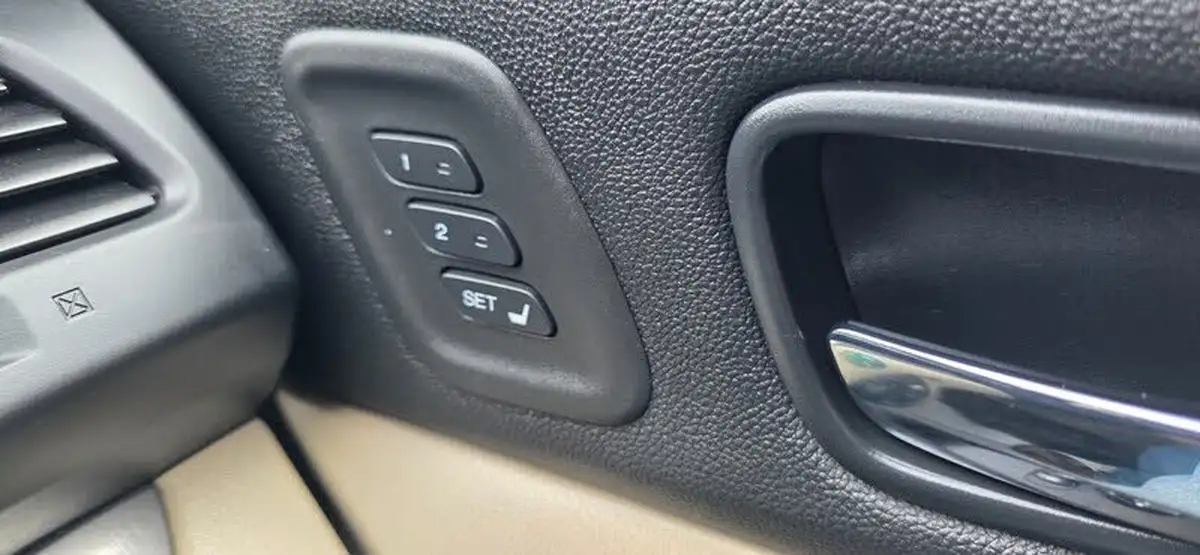 2013-honda-cr-v-20-ex-auto-big-46