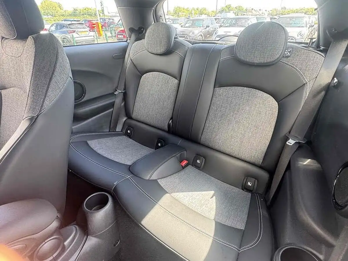 2021-mini-cooper-e-cooper-s-2-big-24
