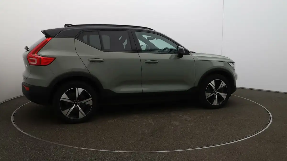 2022-volvo-xc40-e-twin-recharge-big-50