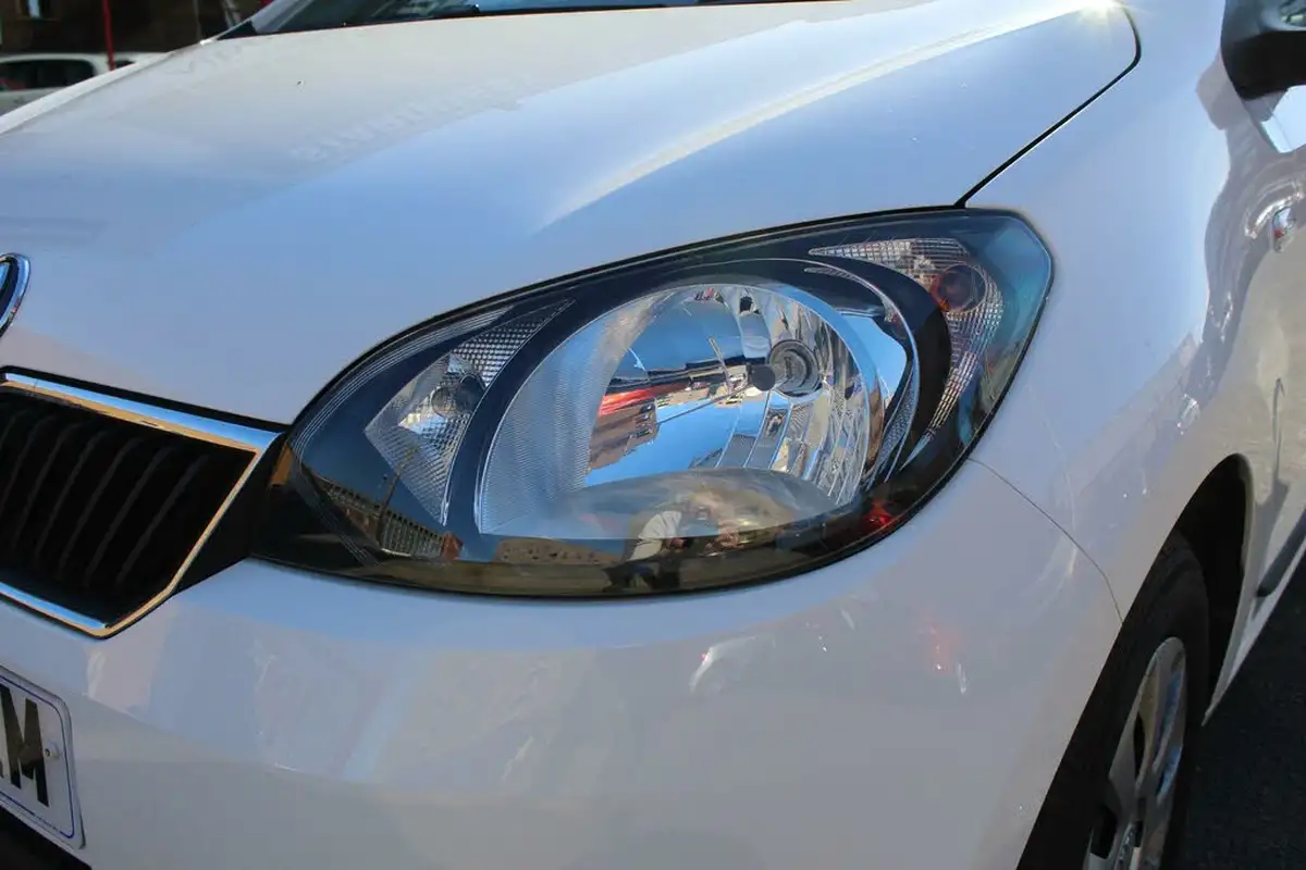 2015-skoda-citigo-10-se-5d-big-32