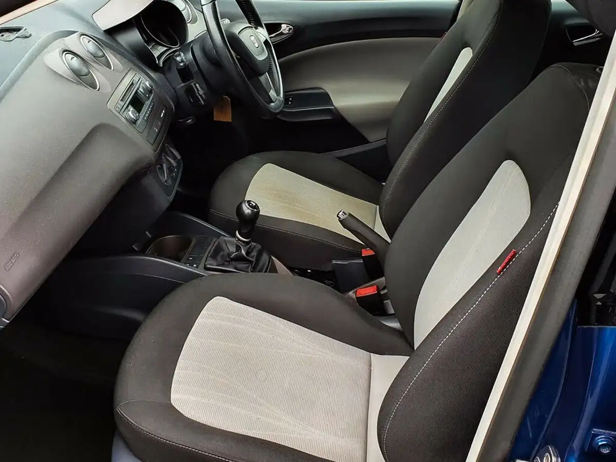 2013-seat-ibiza-14-toca-16v-85ps-hatchback-5d-big-7