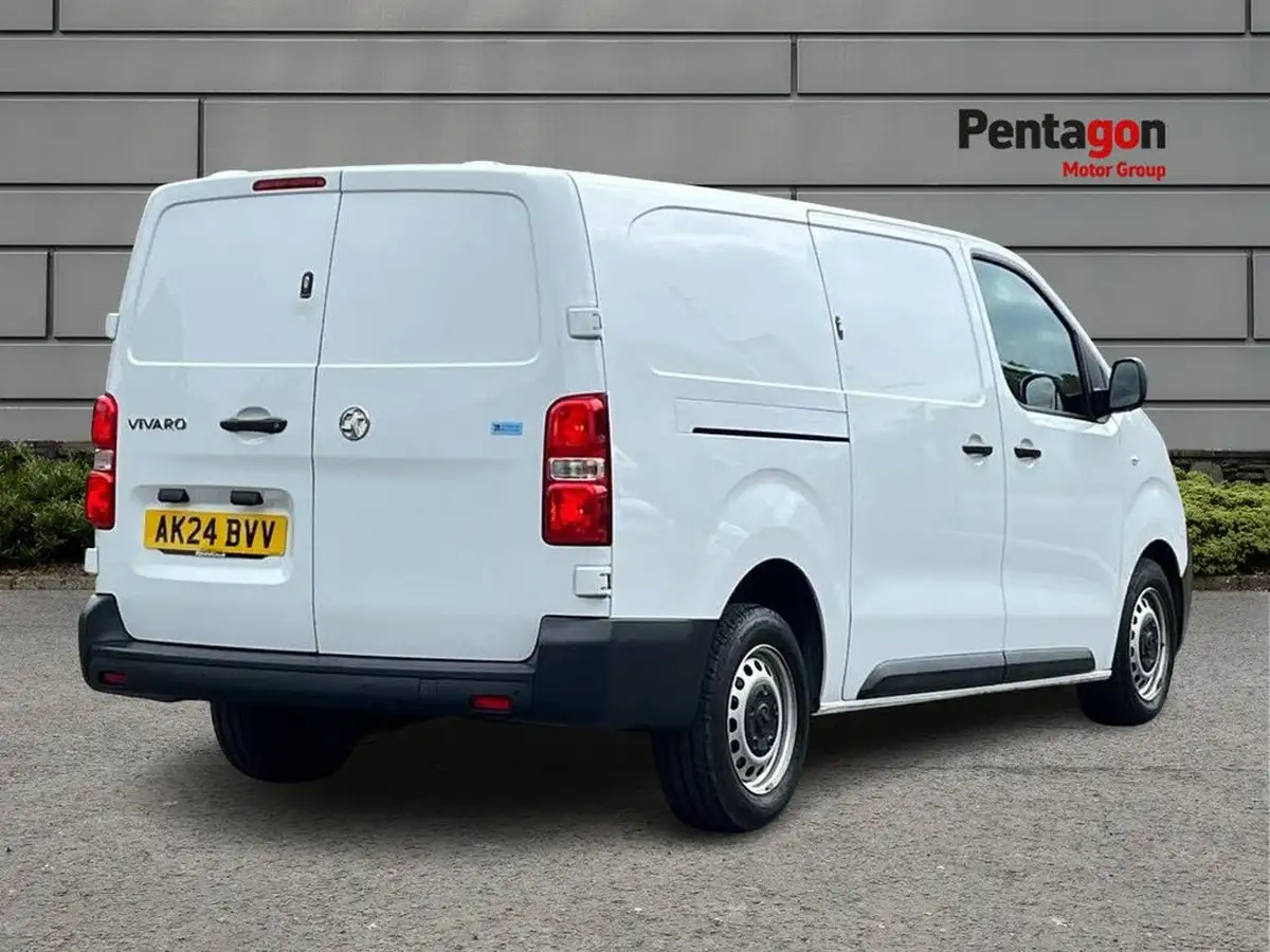 2024-vauxhall-vivaro-15td-2900-l2h1-prime-big-3