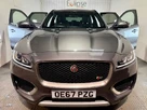 2017-jaguar-f-pace-30td-s-ss-small-7