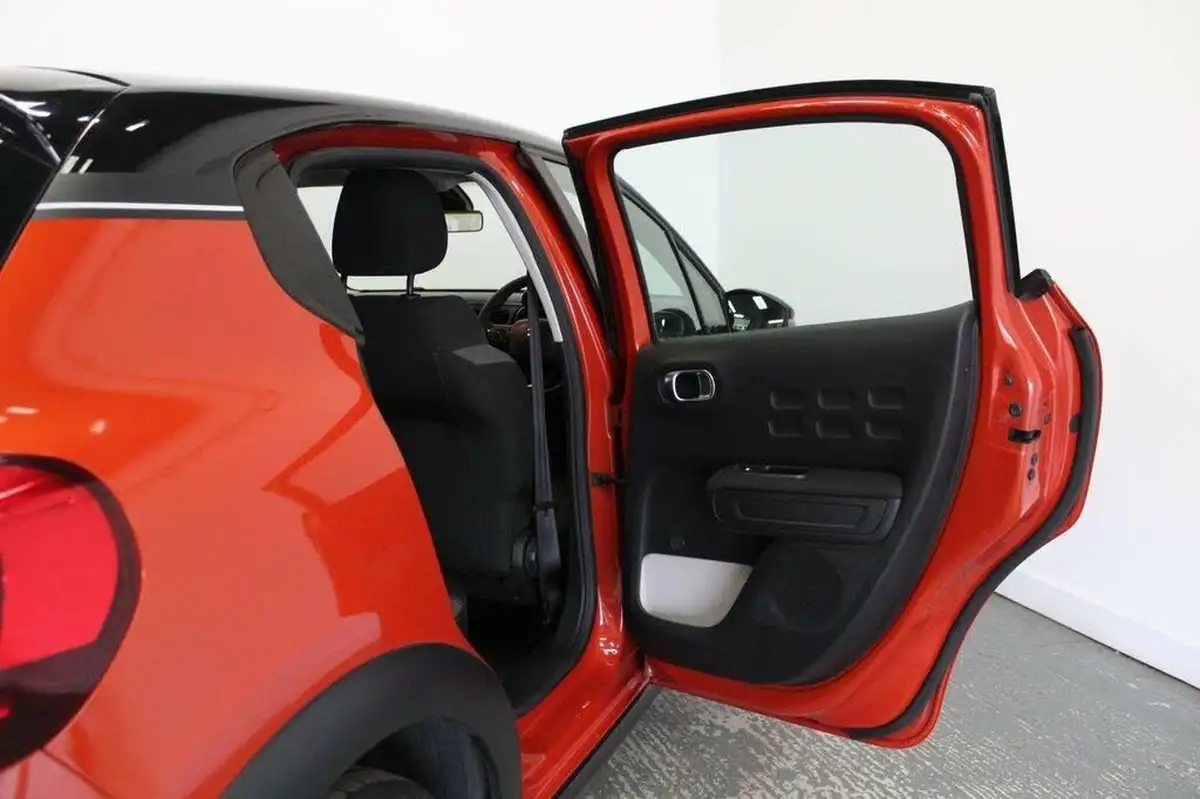 2017-citroen-c3-12-puretech-feel-82ps-big-17