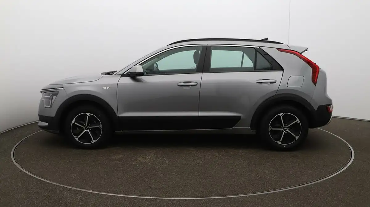 2023-kia-niro-16-gdi-139bhp-hev-132kwh-big-56