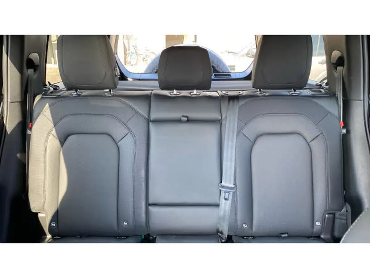 2023-land-rover-110-defender-30-d250-x-dynamic-se-big-46