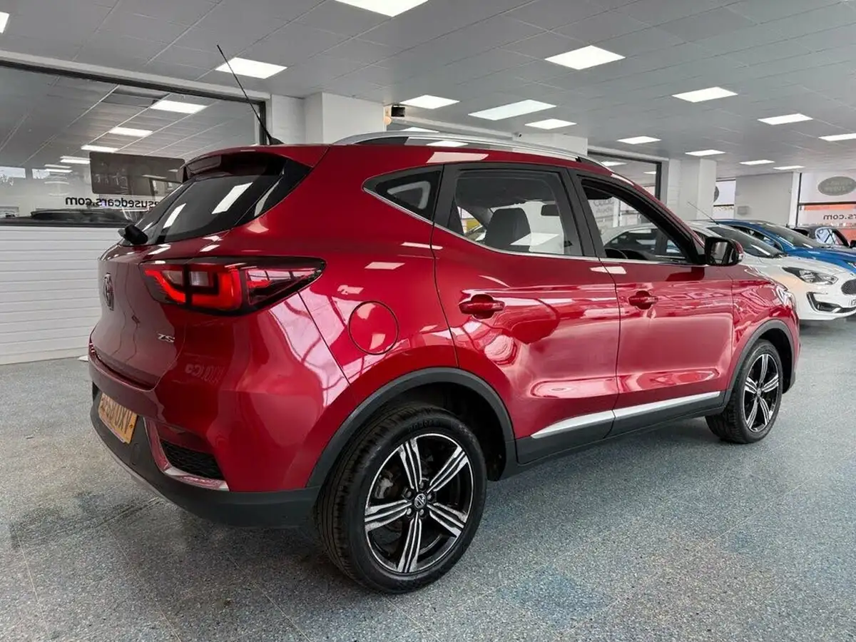 2018-mg-zs-suv-10t-gdi-exclusive-big-1