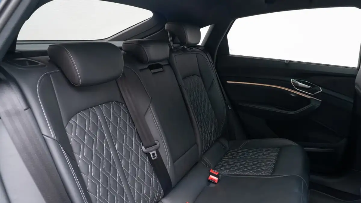 2023-audi-q8-e-tron-55e-vorsprung-sportback-big-20
