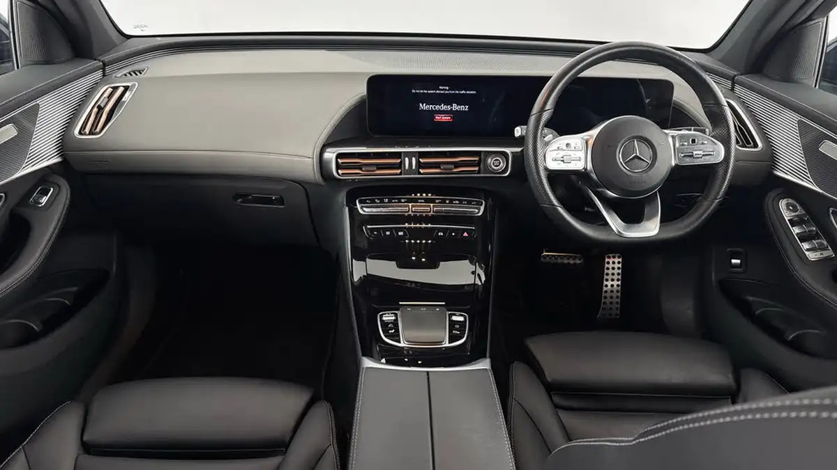 2022-mercedes-benz-eqc-e-eqc-400-amg-line-big-10