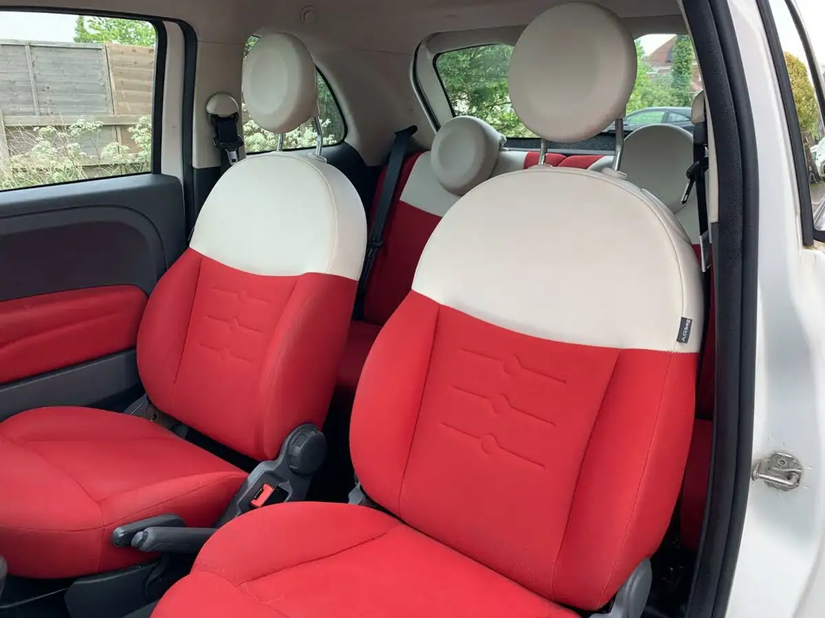 2011-fiat-500-12-lounge-big-37