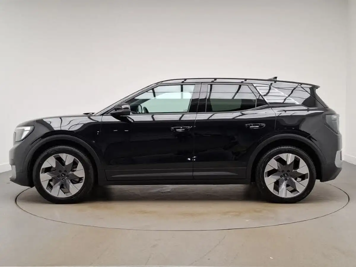 2024-ford-explorer-e-premium-286ps-77kwh-big-3