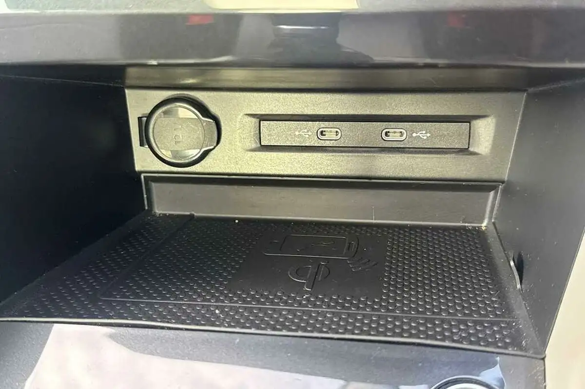 2021-volkswagen-tiguan-15-tsi-elegance-big-27