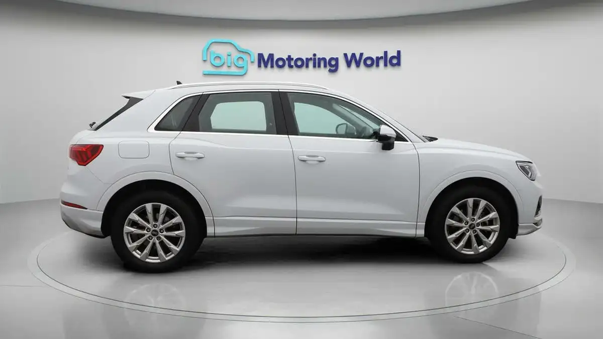 2022-audi-q3-15-35-tfsi-sport-cod-station-wagon-s-tronic-big-8
