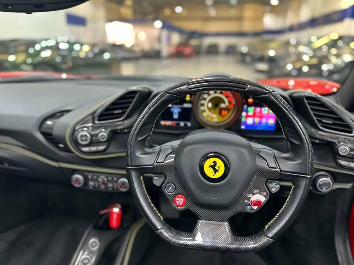 2018-ferrari-488-39-488-spider-big-1