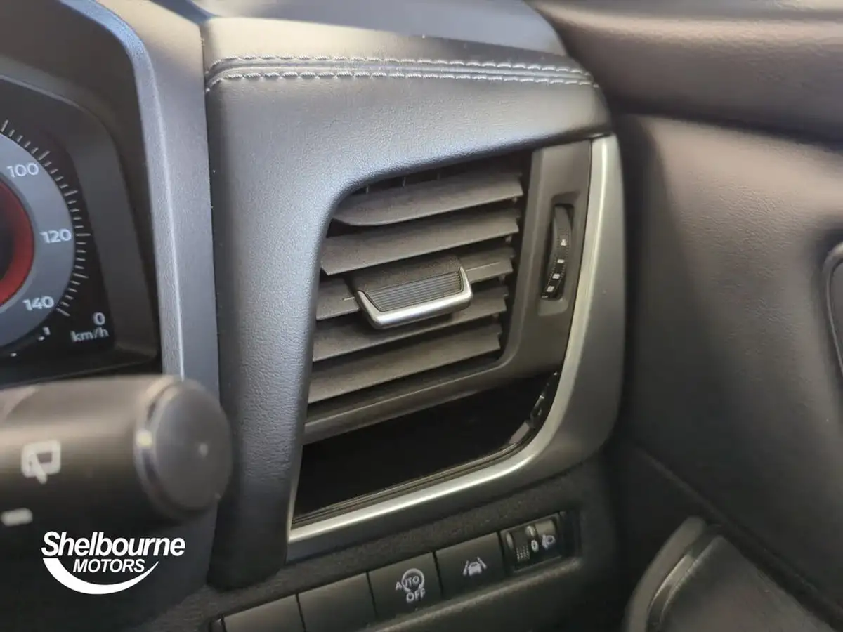 2022-nissan-qashqai-13-dig-t-n-connecta-140ps-big-20
